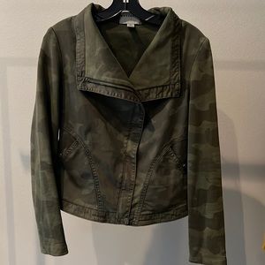 Marrakech green camouflage Moto Jacket, Size Small.